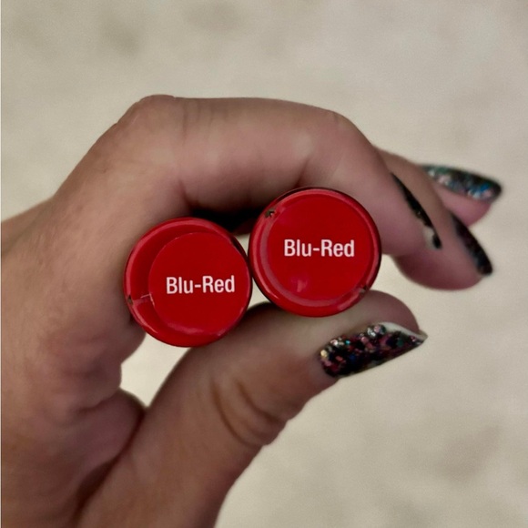 Blu-Red LipSense - Picture 2 of 3